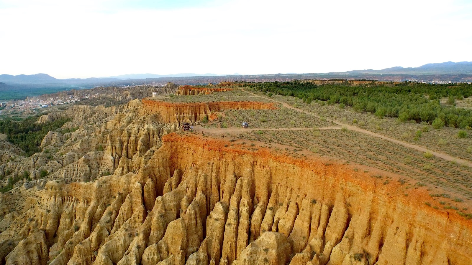 El Mirador del Fin del Mundo de Marchal: Un gran balcón sobre las Cárcavas